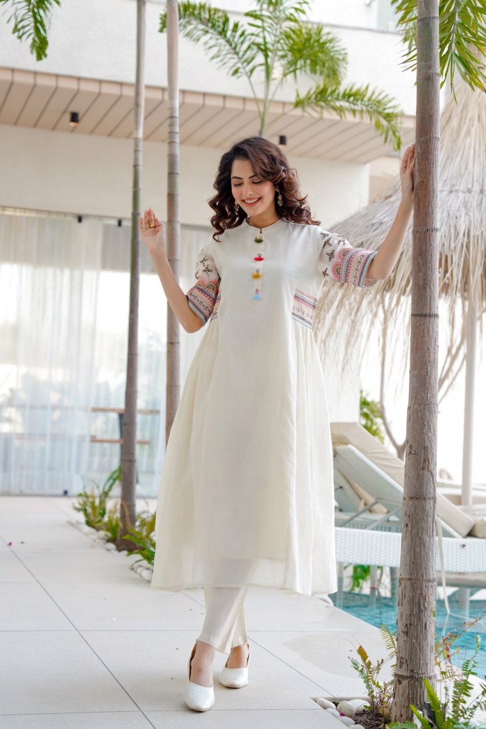 White Embroidered Kurti Pant Set