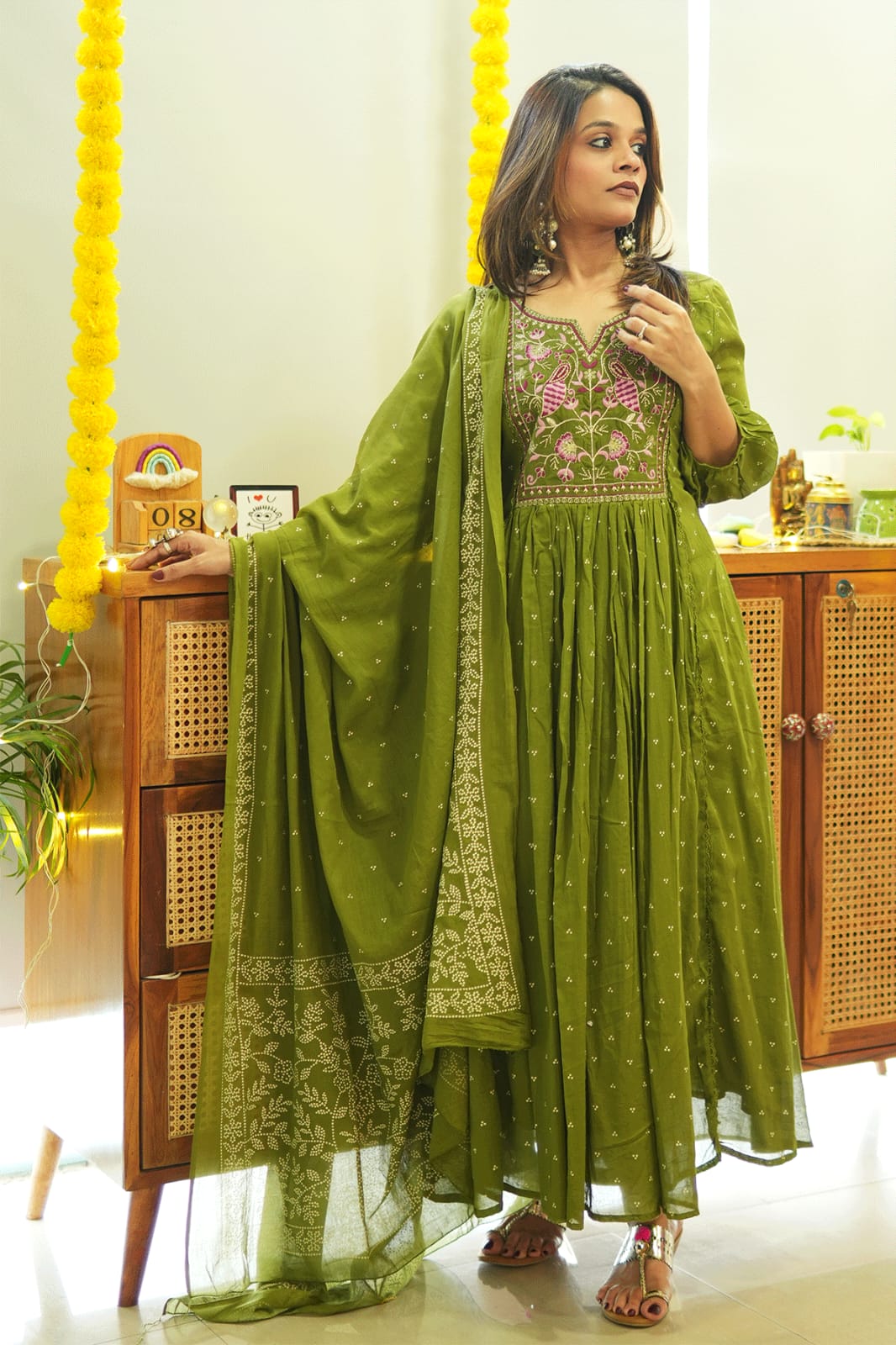 Kurta Set With New Style For Women(Green)