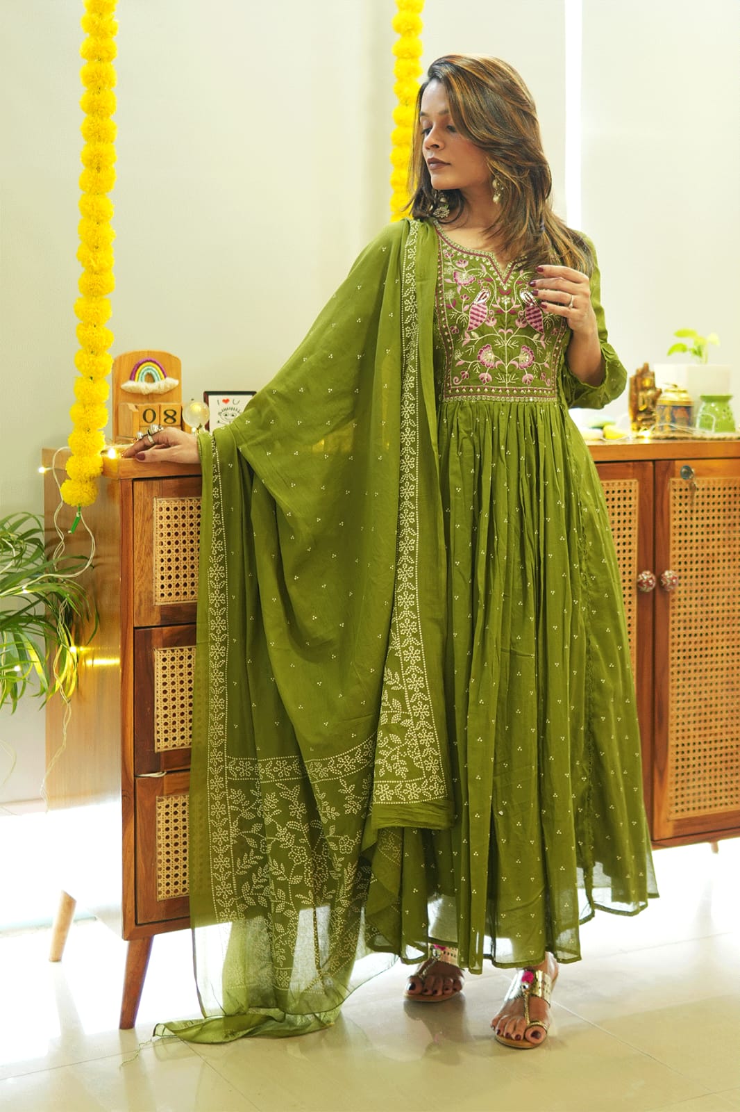 Kurta Set With New Style For Women(Green)