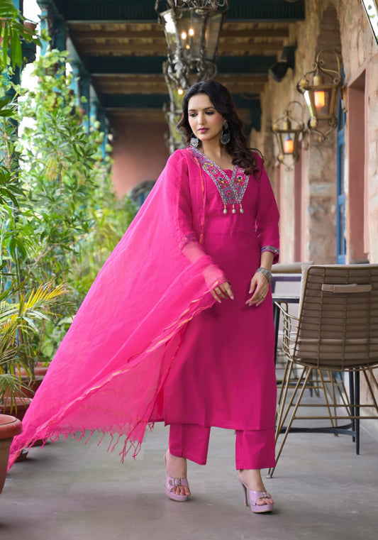 Pink Cotton Kurta Pant and Dupatta Set with Neck Work