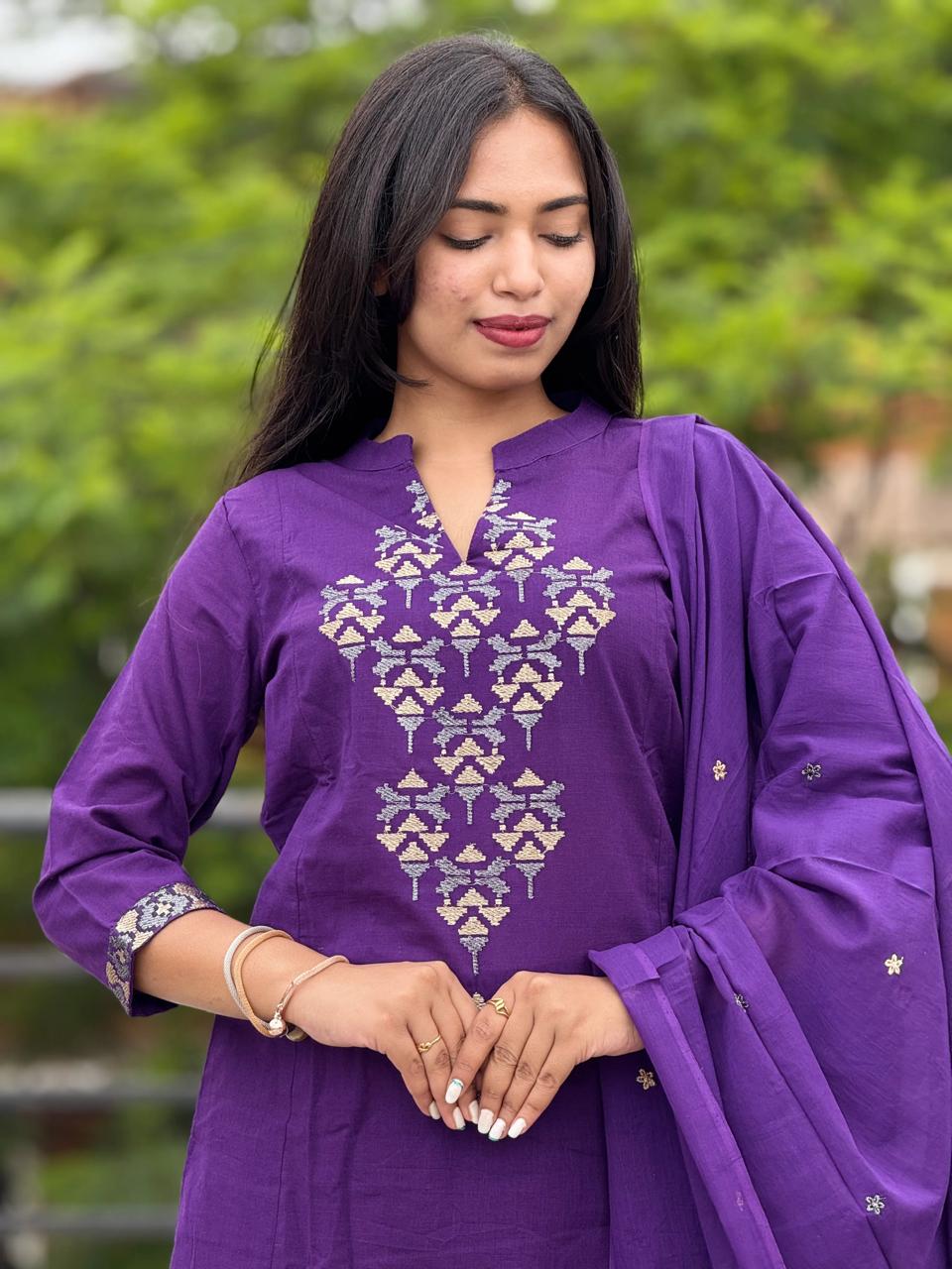 Cotton Embroidered kurta with Pant & Dupatta Set For Women (Pruple)