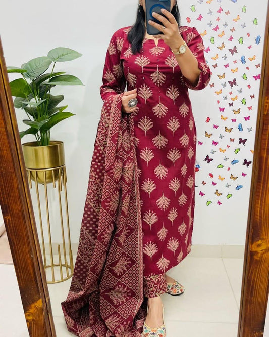 Gulnaar Red Sequence Work Kurta Set with Dupatta